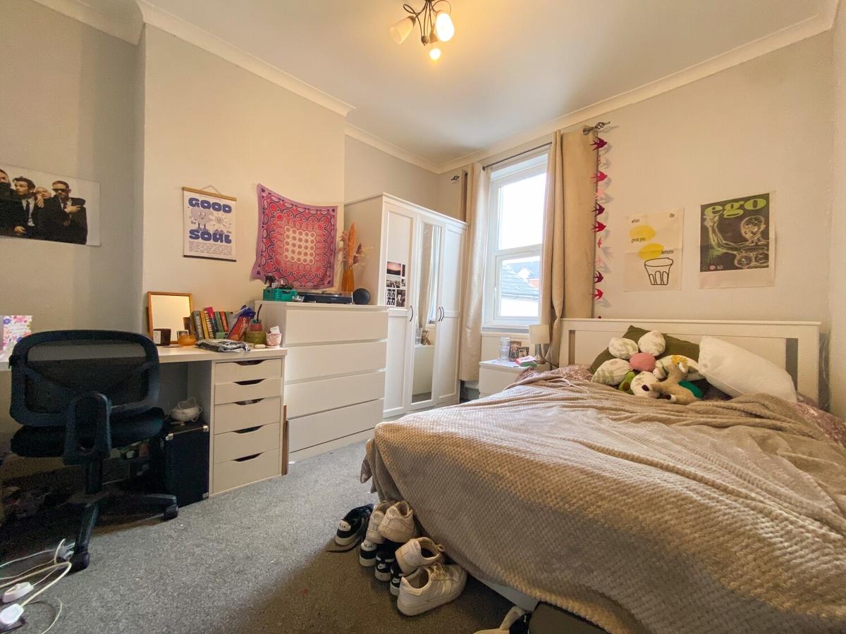 5 bedroom house for rent Llantrisant Street, Cardiff, CF24 4JE UniHomes