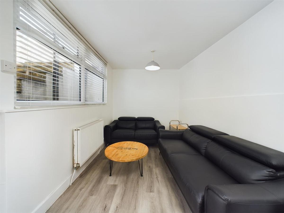 5 bedroom house for rent Riley Road, Brighton, BN2 4AH UniHomes