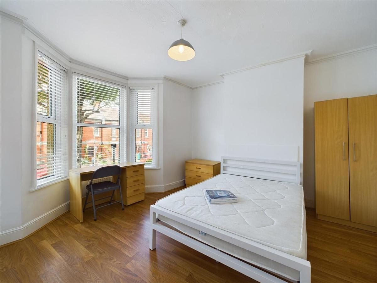 5 bedroom house for rent Riley Road, Brighton, BN2 4AH UniHomes