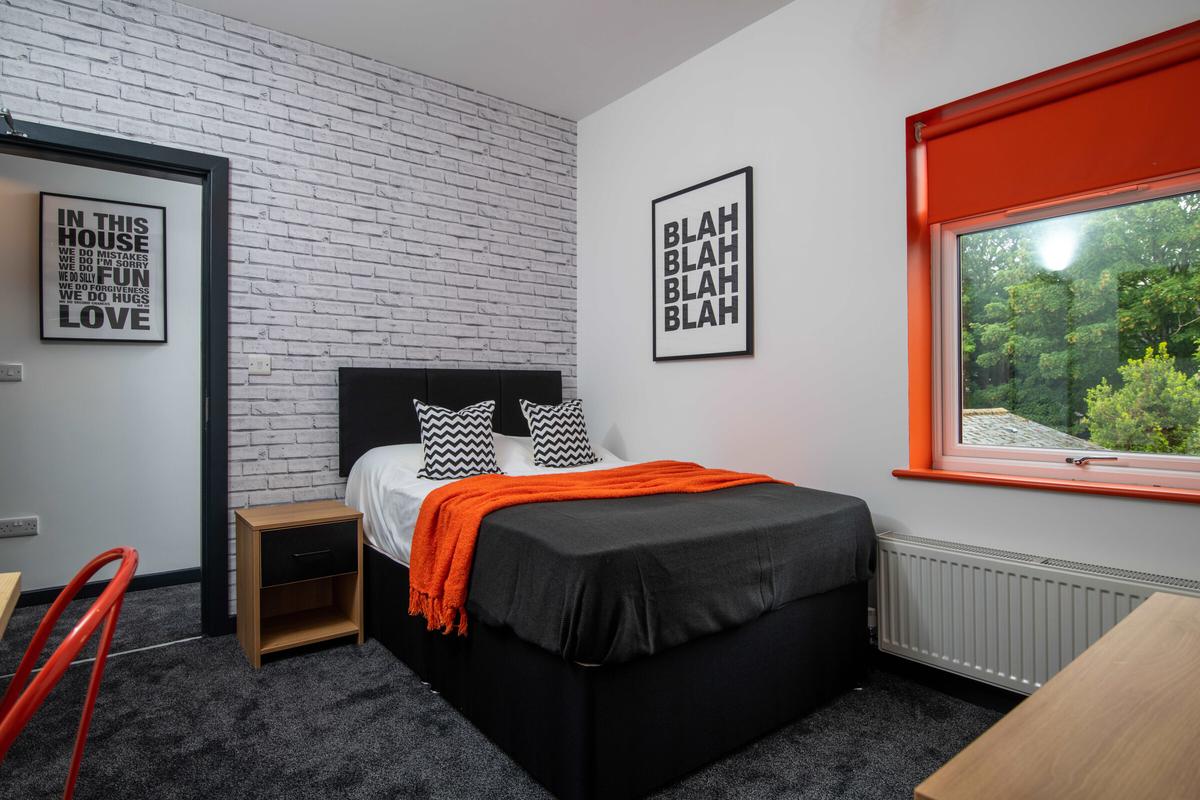 5 bedroom house for rent Histon Road, Cambridge, CB4 3JB UniHomes