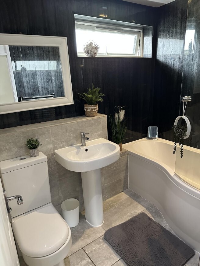 5 bedroom house for rent Kemsing Gardens Canterbury, CT2 7RF UniHomes