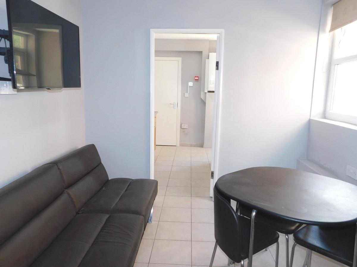 2 bedroom apartment for rent Barclay Street, Leicester, LE3 0JA UniHomes