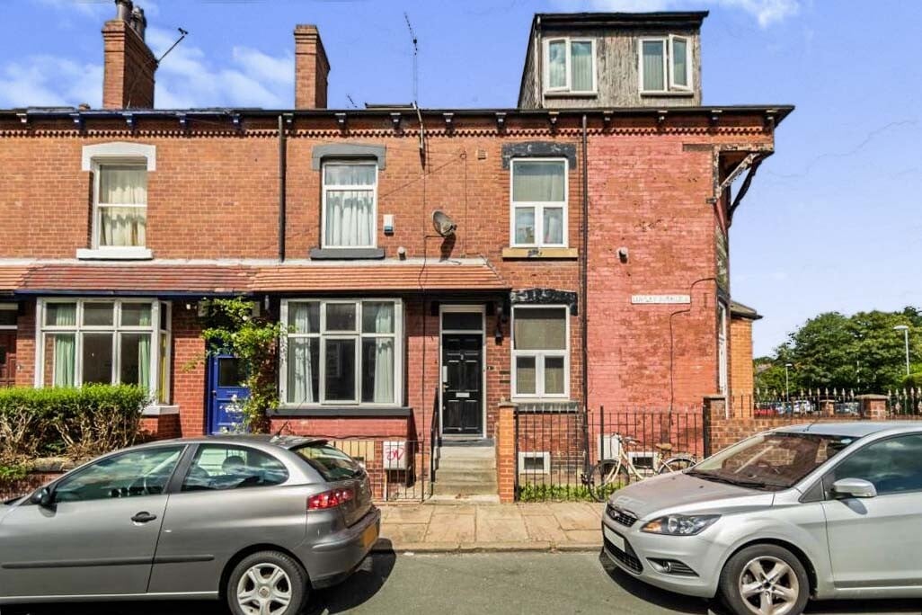 6 bedroom house for rent Lumley Avenue, Leeds, LS4 2LR UniHomes