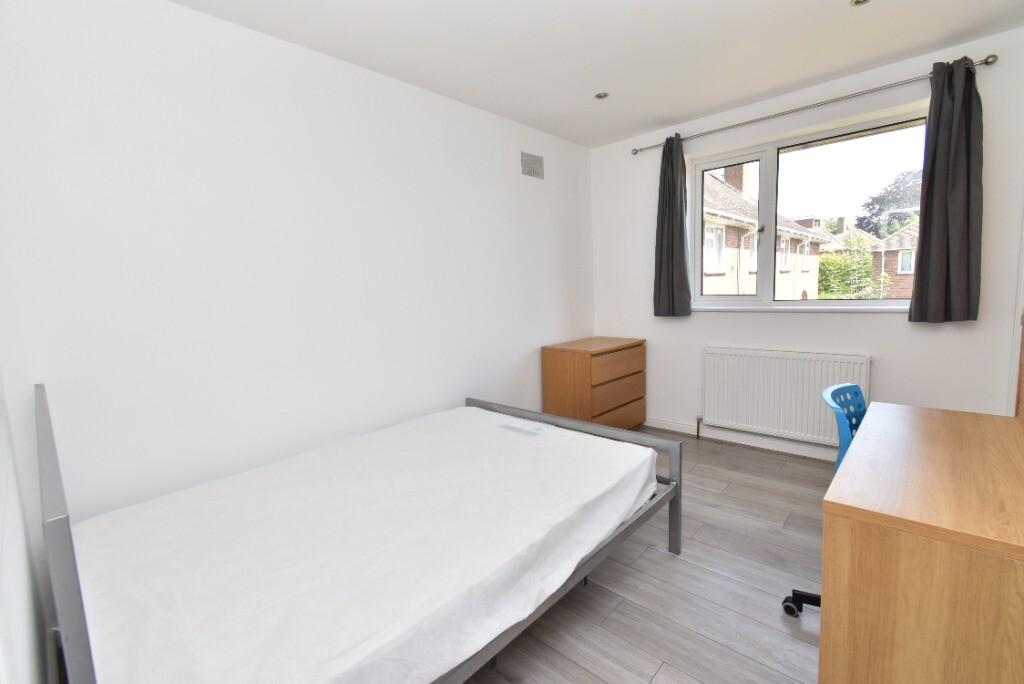 5 bedroom house for rent Cresswell Close, Norwich, NR5 8SB UniHomes