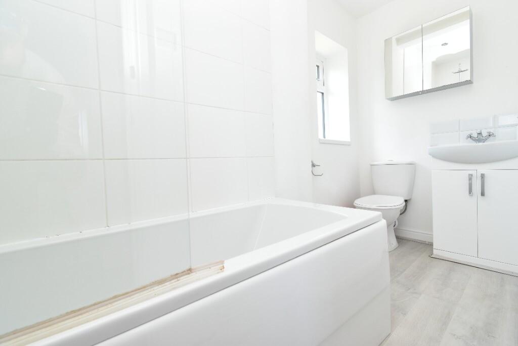 5 bedroom house for rent Cresswell Close, Norwich, NR5 8SB UniHomes