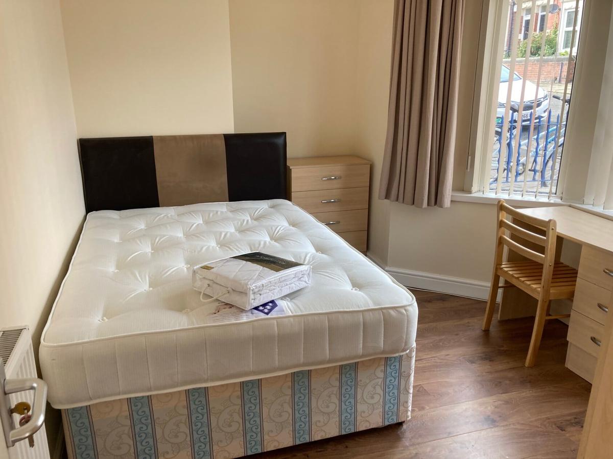 3 bedroom apartment for rent Grosvenor Gardens, Newcastle, NE2 1HQ