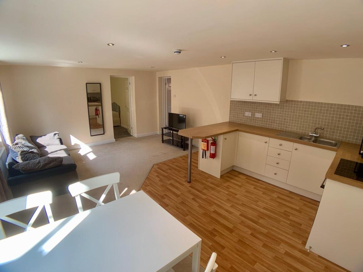 2 bedroom apartment for rent St James Road, Leicester, LE2 1HQ UniHomes