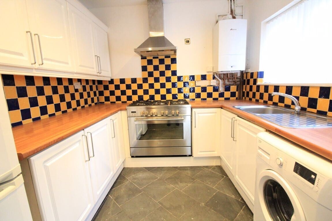 3 bedroom house for rent Sneinton Boulevard, Nottingham, NG2 4FD UniHomes