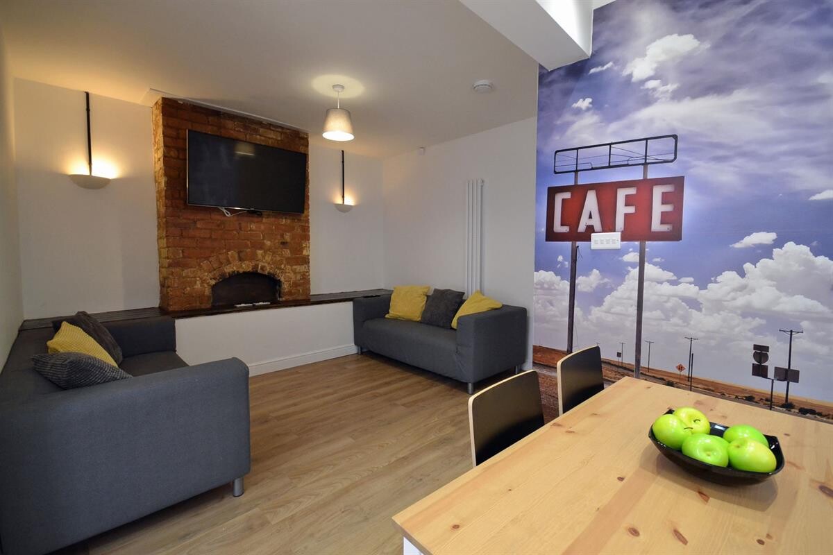 6 bedroom house on Lower Road, Beeston, Nottingham