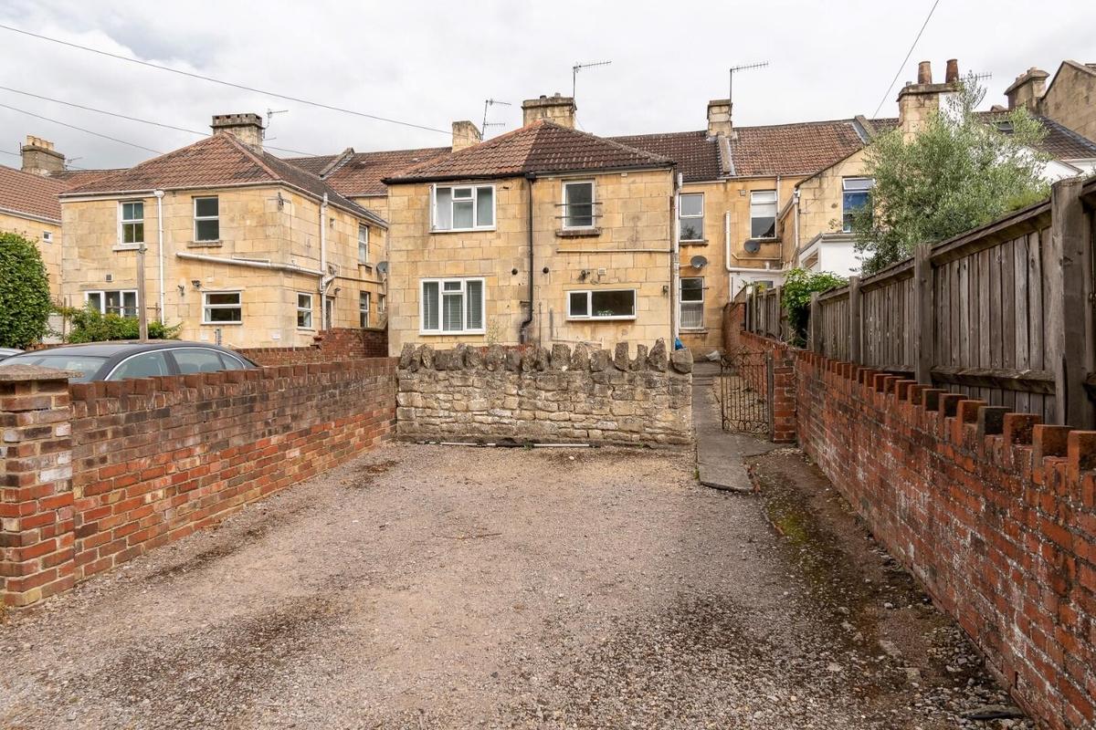 6 bedroom house for rent Windsor Villas, Bath, BA1 3DJ UniHomes