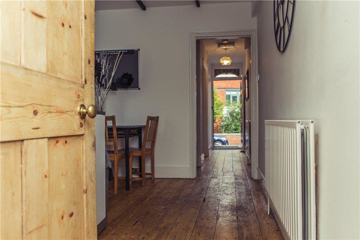 5 bedroom house for rent Guildford Park Road, Surrey, GU2 7NA UniHomes