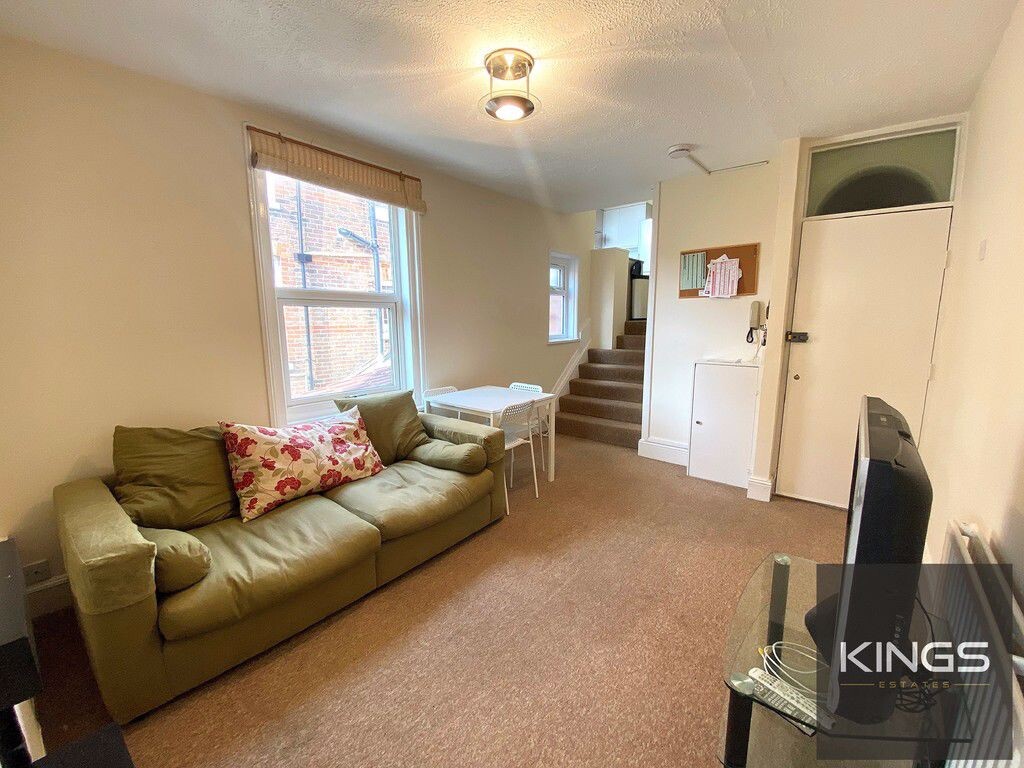 3 bedroom apartment for rent Worthing Road, Portsmouth, PO5 2RN UniHomes