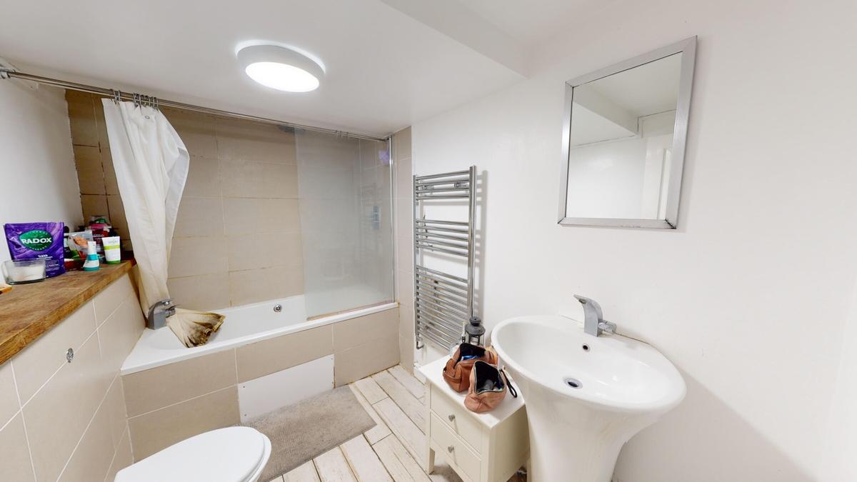 3 bedroom house for rent Upper North Street, Brighton, BN1 3FG UniHomes