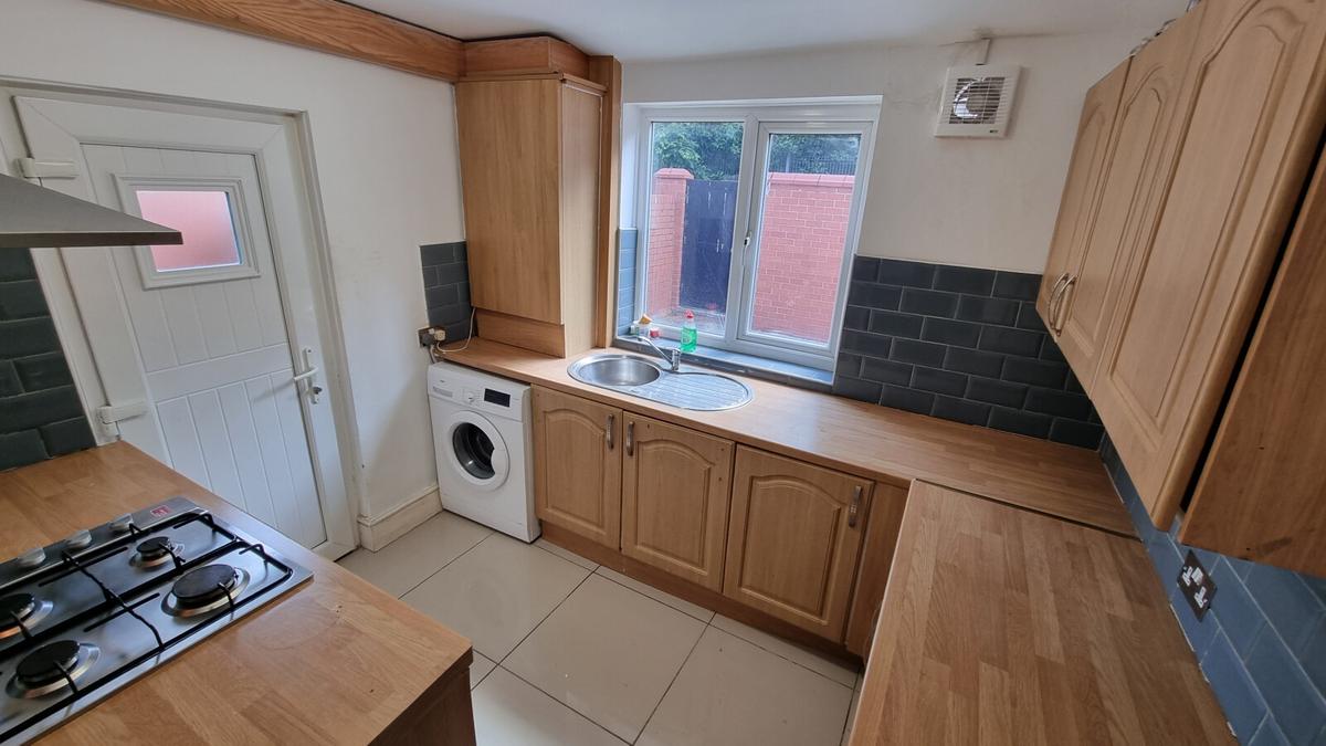3 bedroom house for rent Manchester, Manchester, M14 7WG | UniHomes