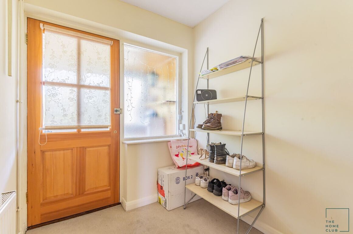 5 bedroom house for rent St. Johns Road, Surrey, GU2 7UH UniHomes