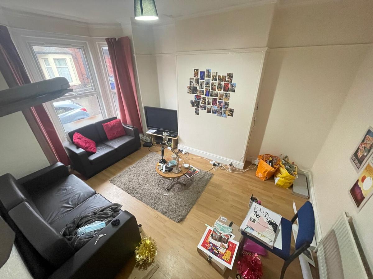 5 bedroom house for rent Hessle View, Leeds, LS6 1ER UniHomes