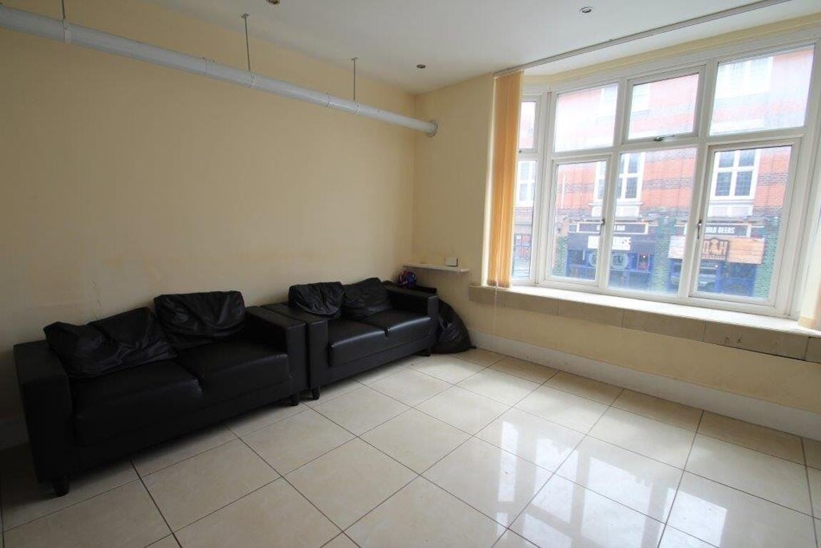 3 bedroom house for rent Braunstone Gate, Leicester, LE3 5LH UniHomes