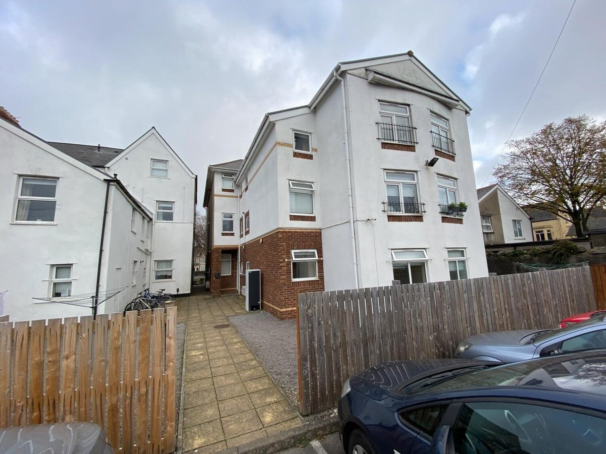 1 bedroom apartment for rent Court, Newport Road, Cardiff, CF24