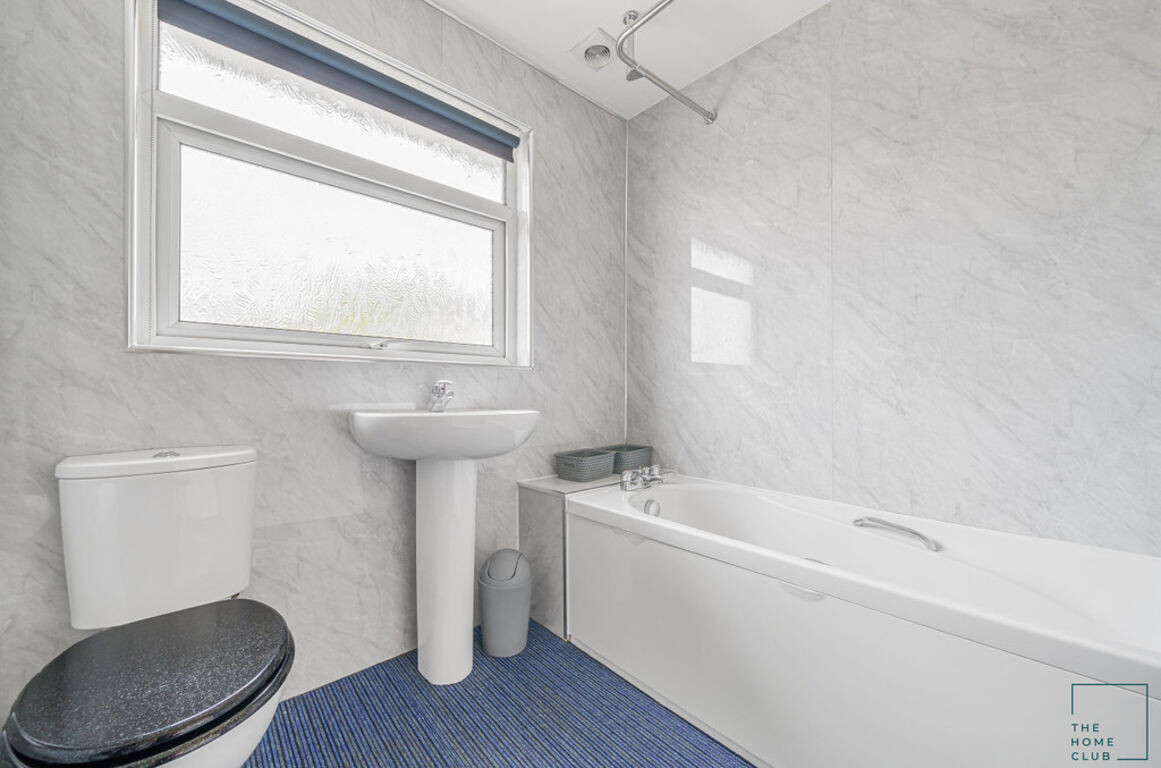 4 bedroom house for rent Baillie Road, Surrey, GU1 3LN UniHomes