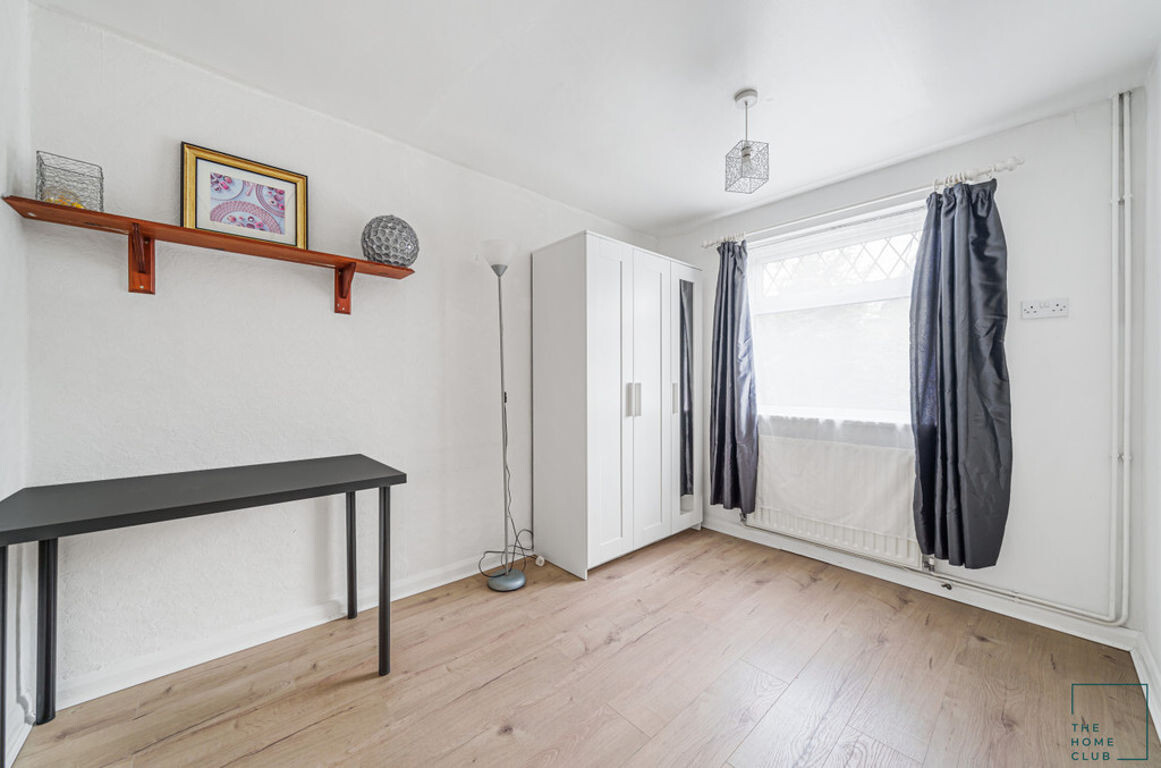 4 bedroom house for rent Baillie Road, Surrey, GU1 3LN UniHomes