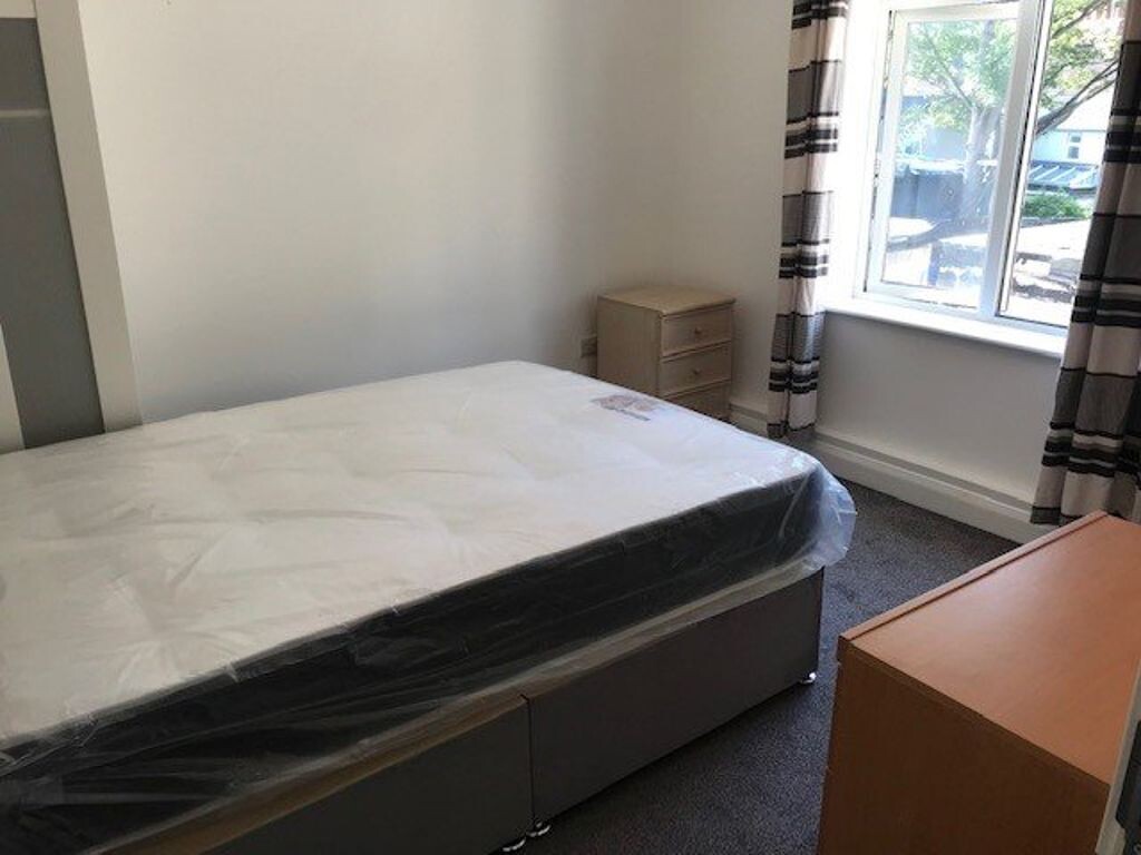 5 bedroom house for rent Cowley Road, Oxford, OX4 1UH UniHomes