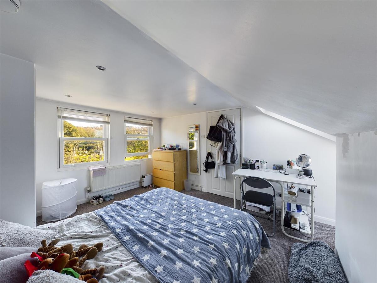 4 bedroom house for rent Hartington Terrace, Brighton, BN2 3LT UniHomes