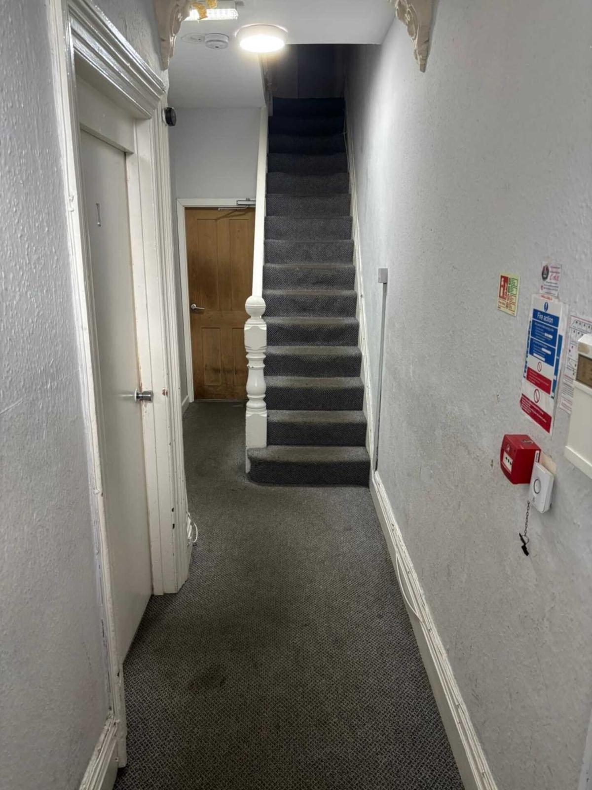 9 Bedroom House
