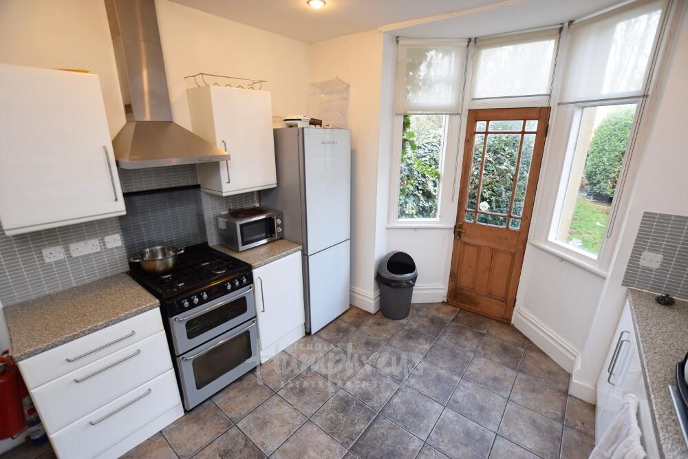 5 bedroom house for rent Colwyn Road, 24/25, Northampton, NN1 3PU
