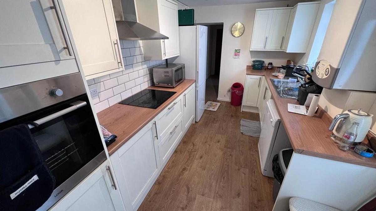 4 bedroom house on Argyle Street, Sandfields, Swansea