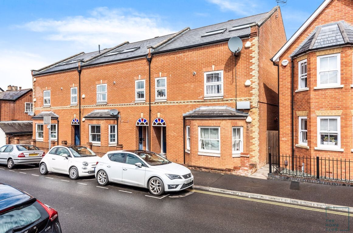 2 bedroom apartment for rent Queens Road, Surrey, GU1 4JL UniHomes