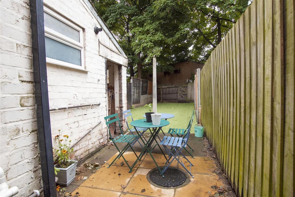 5 bedroom house for rent Pershore Road, Birmingham, B29 7PX UniHomes