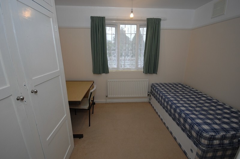 4 bedroom apartment for rent Glen Eyre, Southampton, SO16 3GF UniHomes