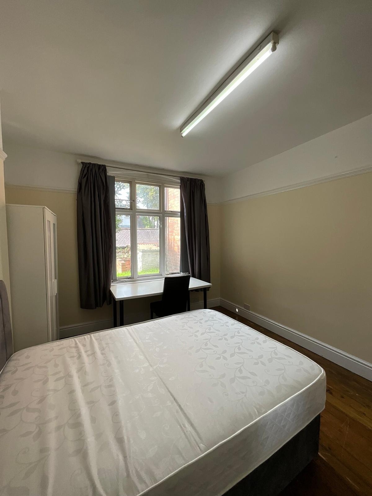 5 bedroom house for rent Harlaxton Drive, Nottingham, NG7 1JE UniHomes