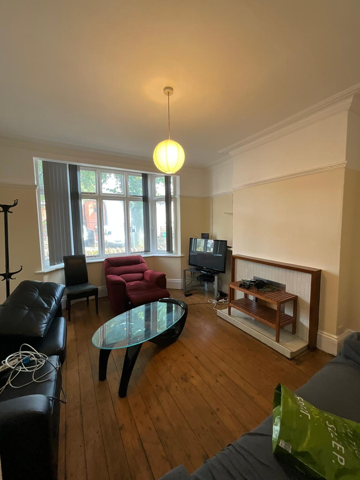 5 bedroom house for rent Harlaxton Drive, Nottingham, NG7 1JE UniHomes