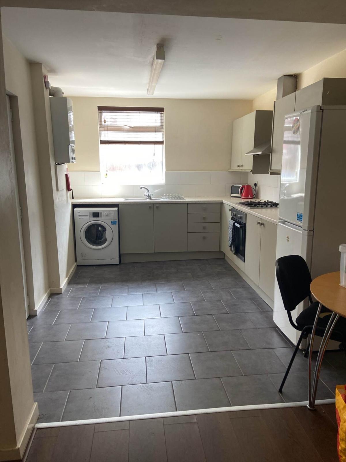 4 bedroom house on Moseley Road, Fallowfield, Manchester