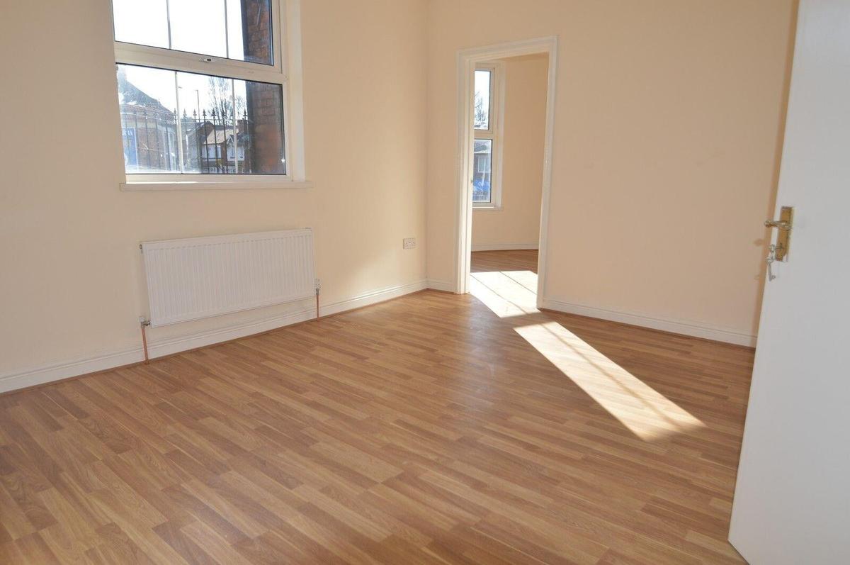 2 bedroom apartment for rent Oak Tree Lane, Birmingham, B29 6JE UniHomes