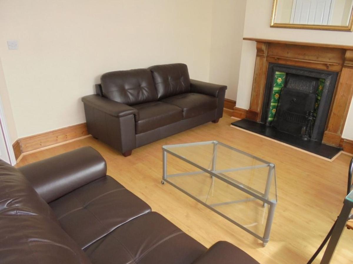 4 bedroom house for rent , Swansea, SA2 0LT UniHomes