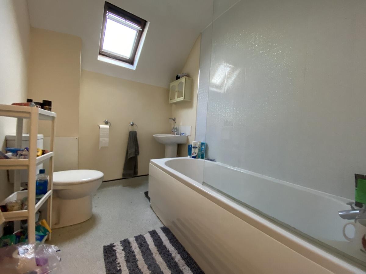1 bedroom apartment for rent Ruthin Gardens, Cathays, Cardiff, CF24 4AU