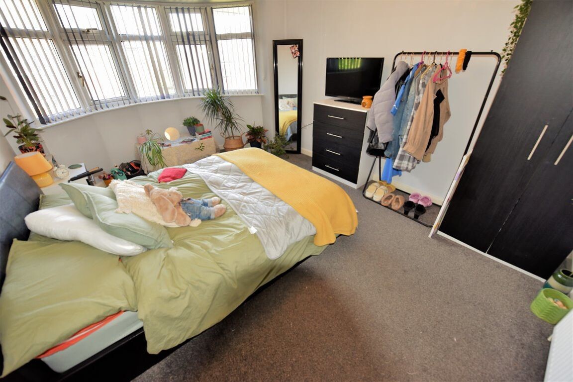 3 bedroom house for rent Eden Mount, Leeds, LS4 2TD UniHomes