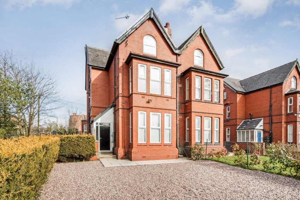 2 bedroom apartment for rent Eccles Old Road Pendleton, Manchester, M6