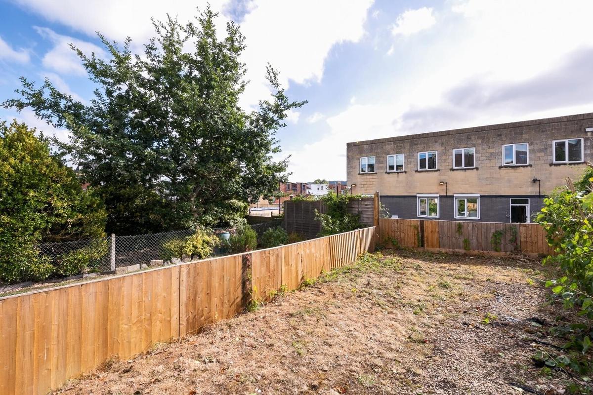 3 bedroom house for rent Sydenham Buildings, Bath, BA2 3BS UniHomes