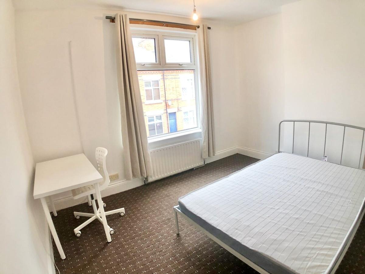 2 bedroom house for rent Warwick Street, Leicester, LE3 5SD UniHomes