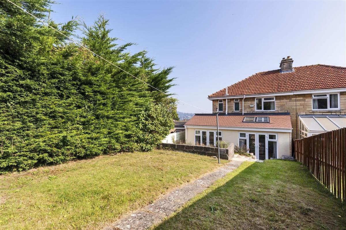 7 bedroom house for rent Southdown Avenue, Bath, BA2 1HY UniHomes