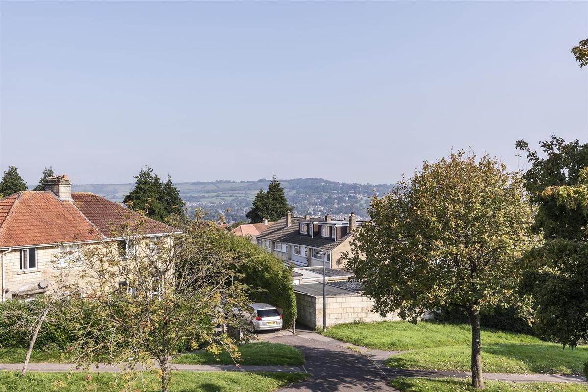 7 bedroom house for rent Southdown Avenue, Bath, BA2 1HY UniHomes