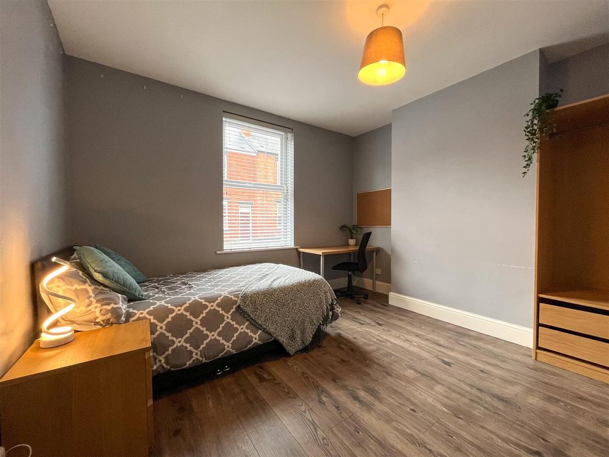 5 bedroom house for rent Langdon Street, Sheffield, S11 8BJ UniHomes