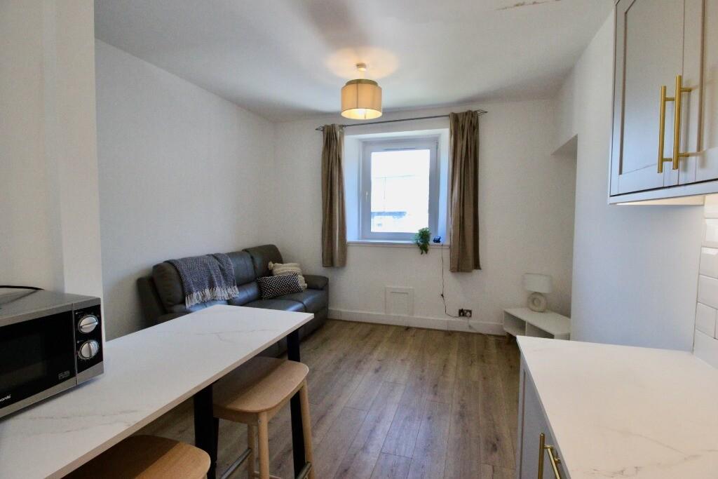 2 bedroom apartment on Charlotte Street, 3F/L, City Centre, Aberdeen