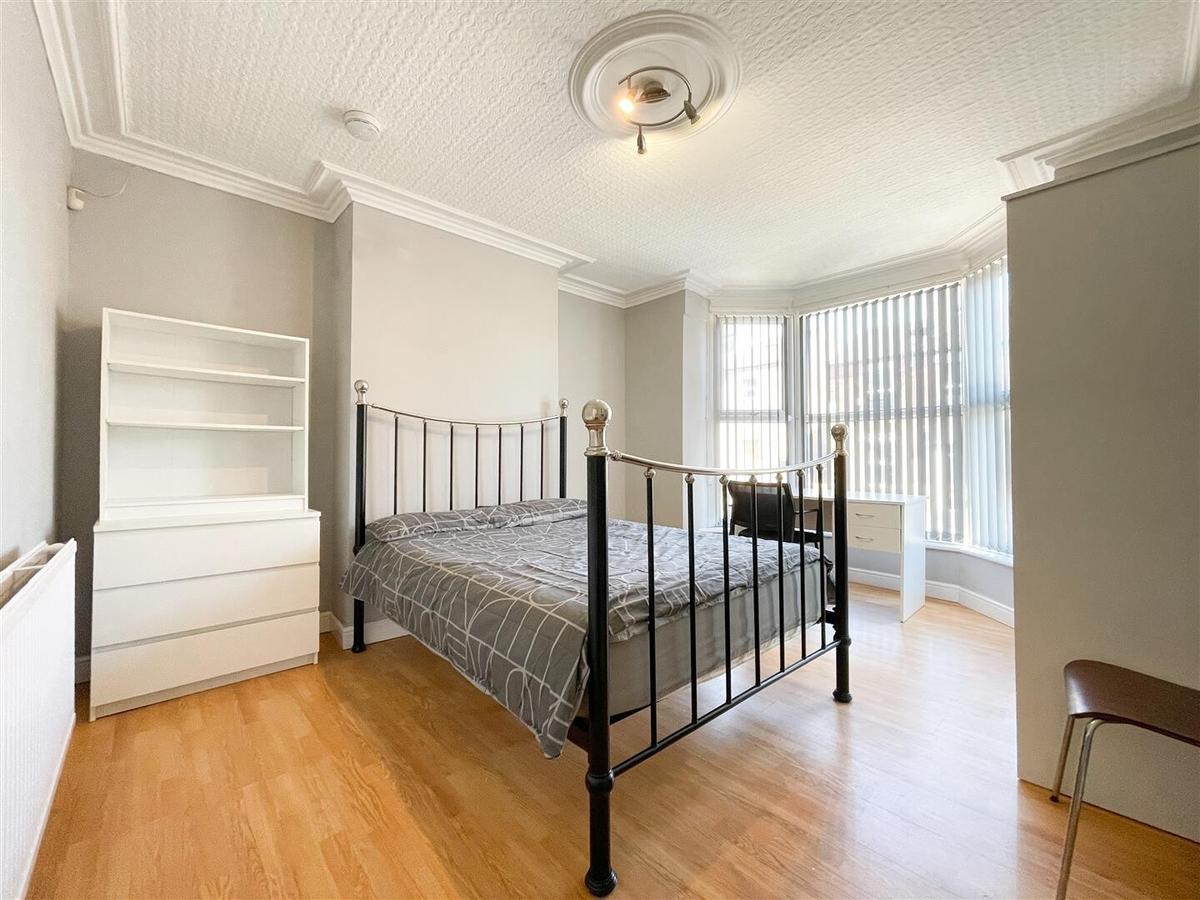 6 bedroom house for rent Filey Street, Sheffield, S10 2FF UniHomes