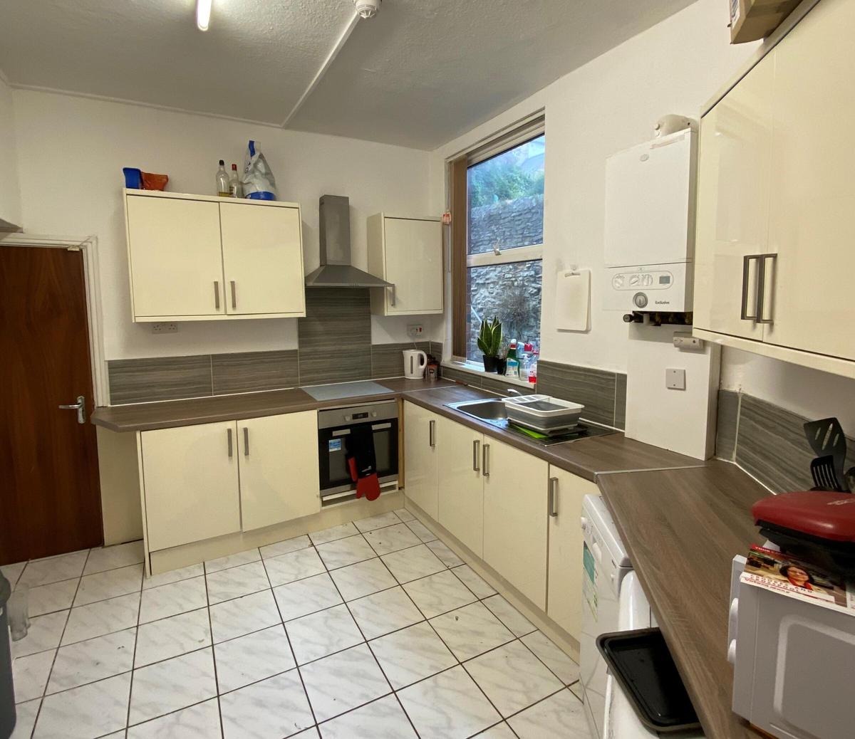 6 bedroom house on Western Road, Crookesmoor, Sheffield
