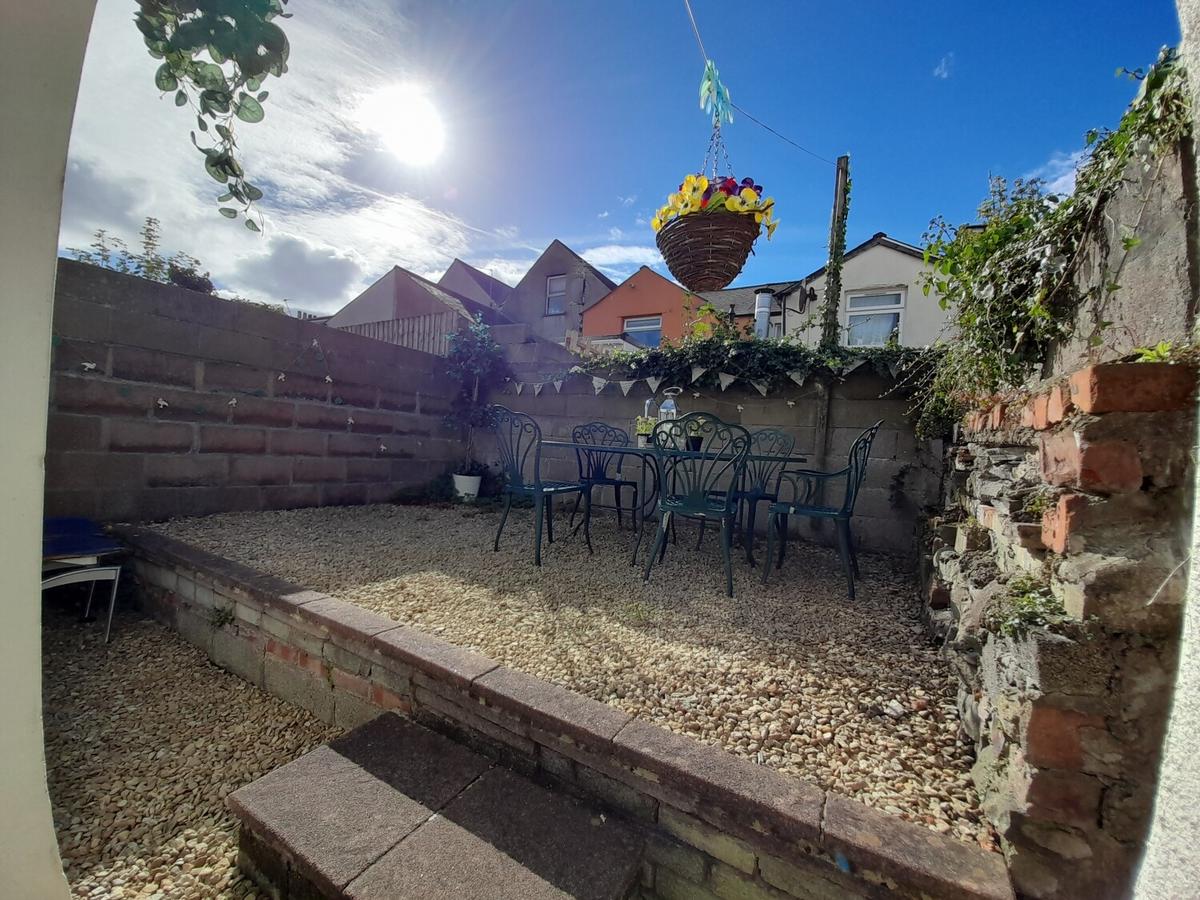 4 bedroom house for rent Rhymney Street, Cardiff, CF24 4DF UniHomes