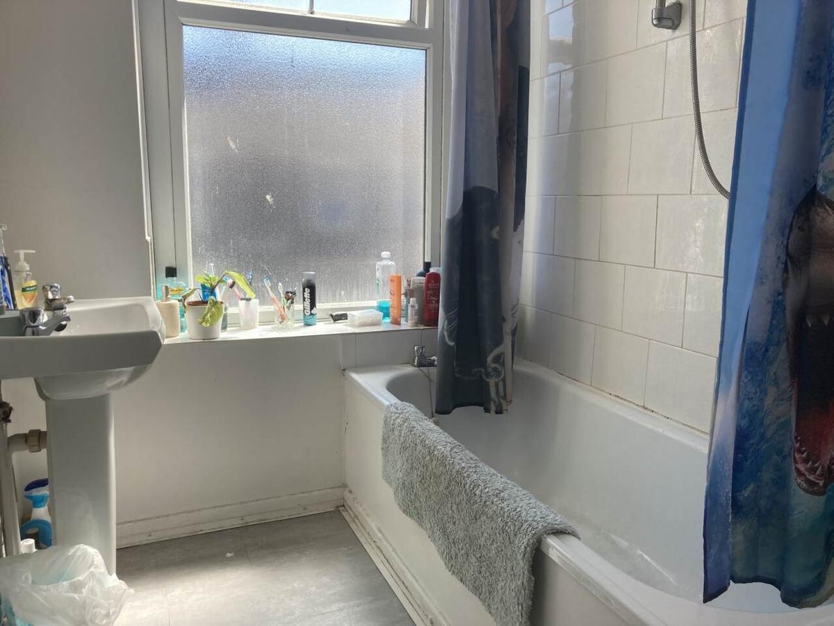 5 bedroom house for rent Arran Street, Cardiff, CF24 3HR UniHomes